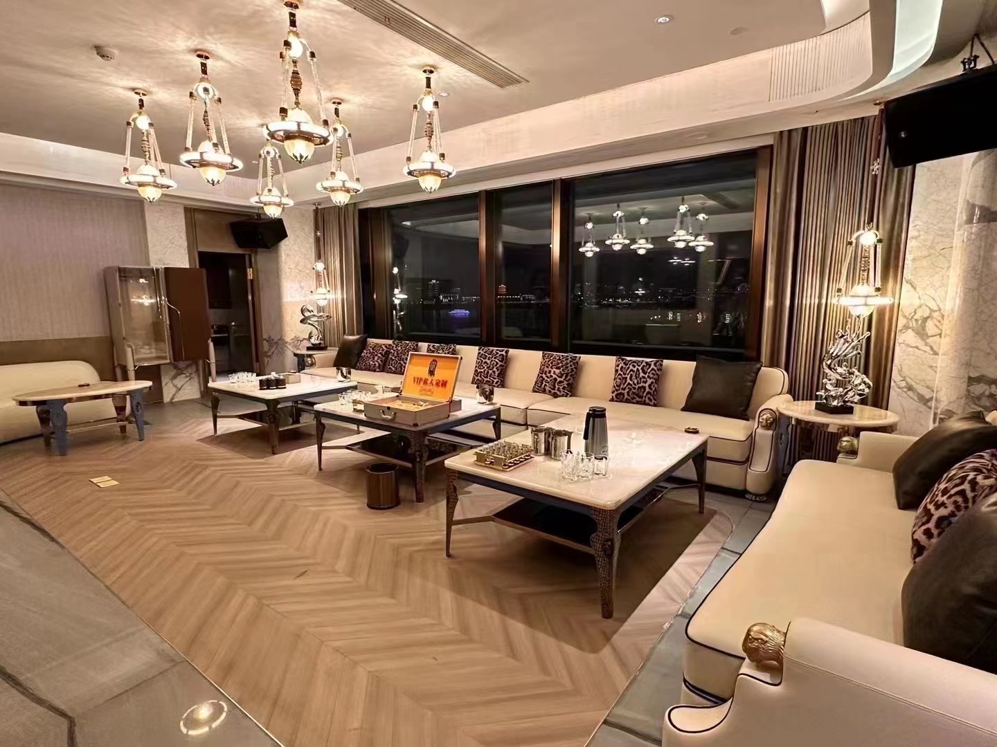 丽水单人小时场ktv【15字】-龙泉市ktv预定